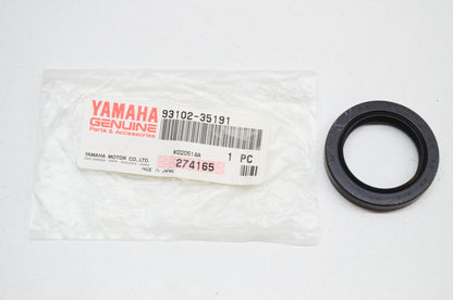 OEM Yamaha 93102-35191-00 Oil Seal Type SD NOS
