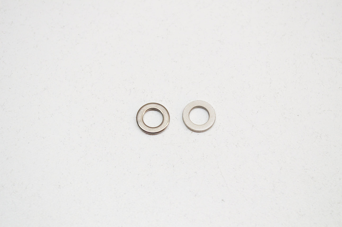 OEM Yamaha 92990-06600-00 Washer Qty 2 NOS