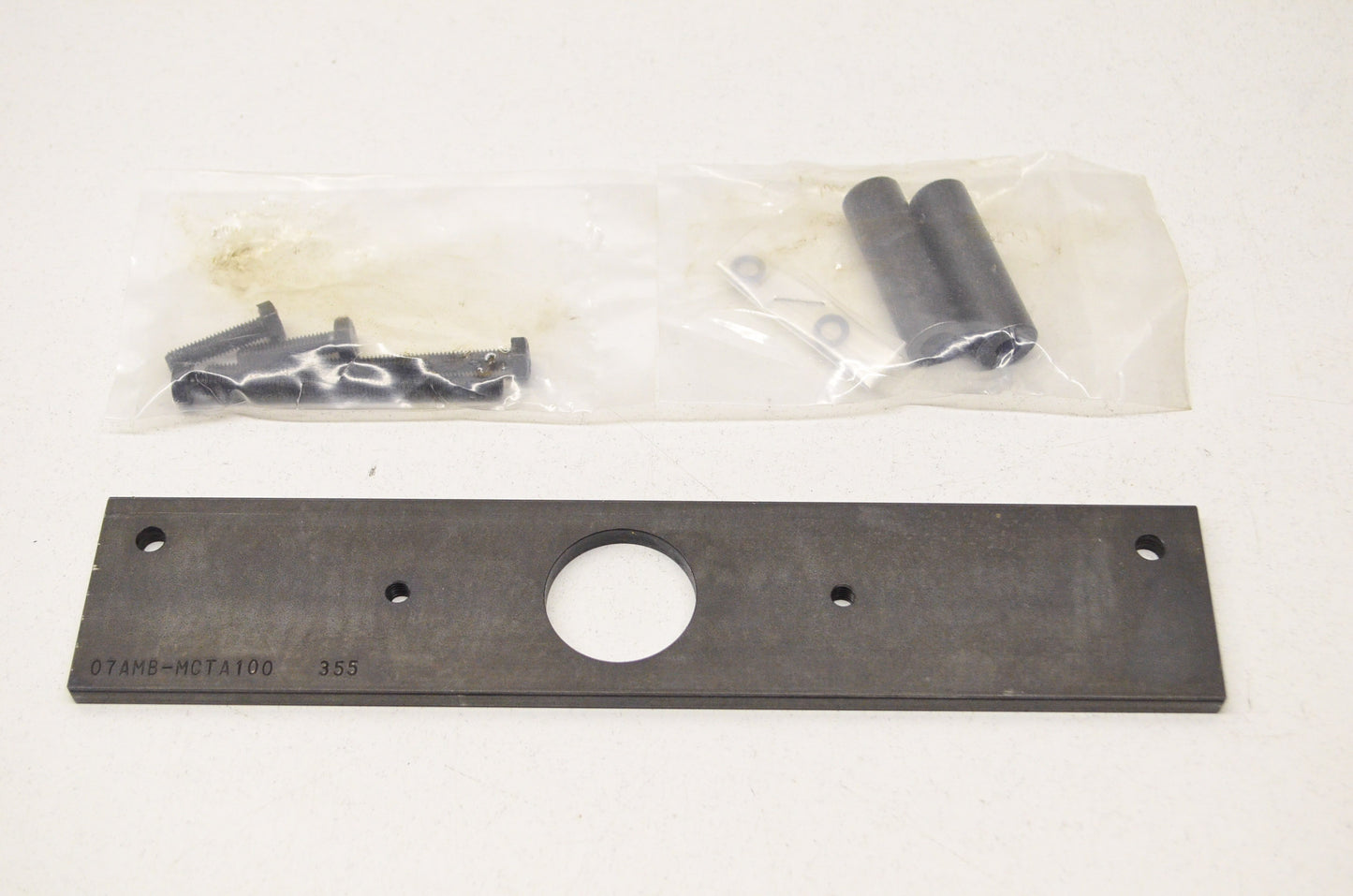 New OEM Honda 07AMB-MCTA100 Drive Pulley Holder NOS