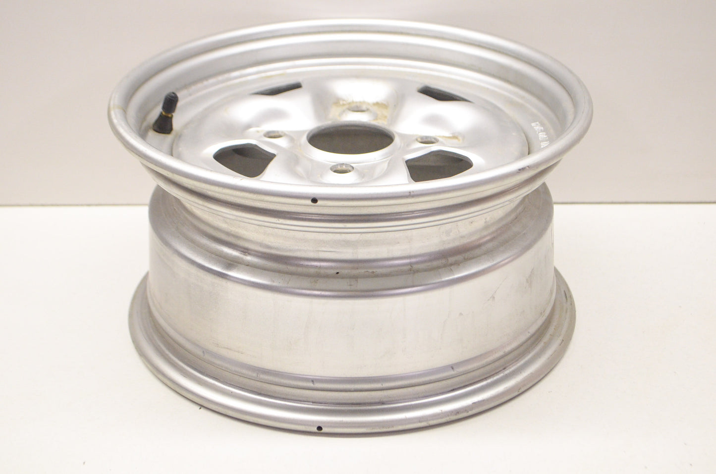 Wheel 12x6.0' 12X6.0AT NOS