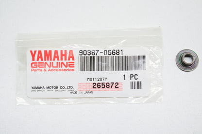 OEM Yamaha 90387-06681-00 Collar NOS