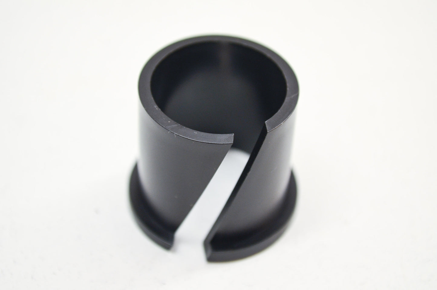 OEM Yamaha 90381-22099-00 Solid Bushing NOS