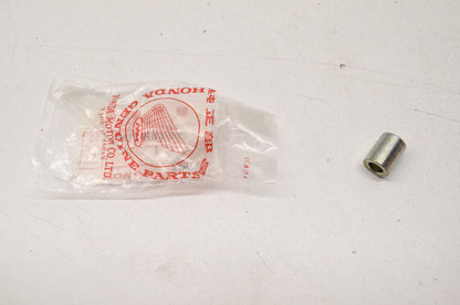 OEM Honda 83512-HB3-000 Collar NOS