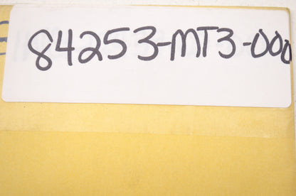 OEM Honda 84253-MT3-000 Rubber NOS