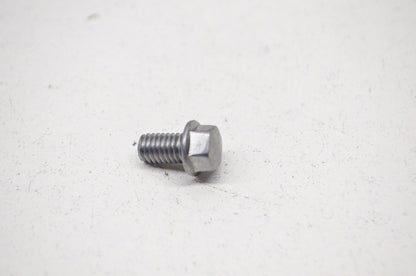 OEM Yamaha 95024-06010-00 Flange Bolt NOS