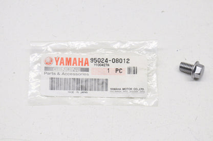 New OEM Yamaha 95024-08012-00 Flange Bolt NOS