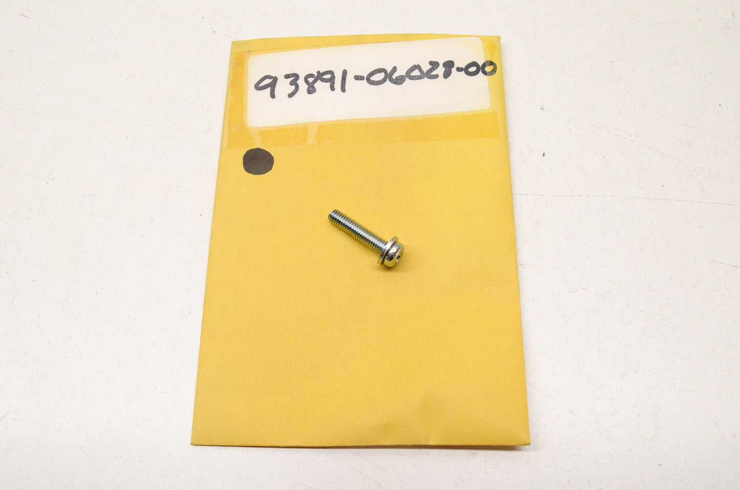 OEM Honda 93891-06028-00 Washer Screw (6X28) NOS