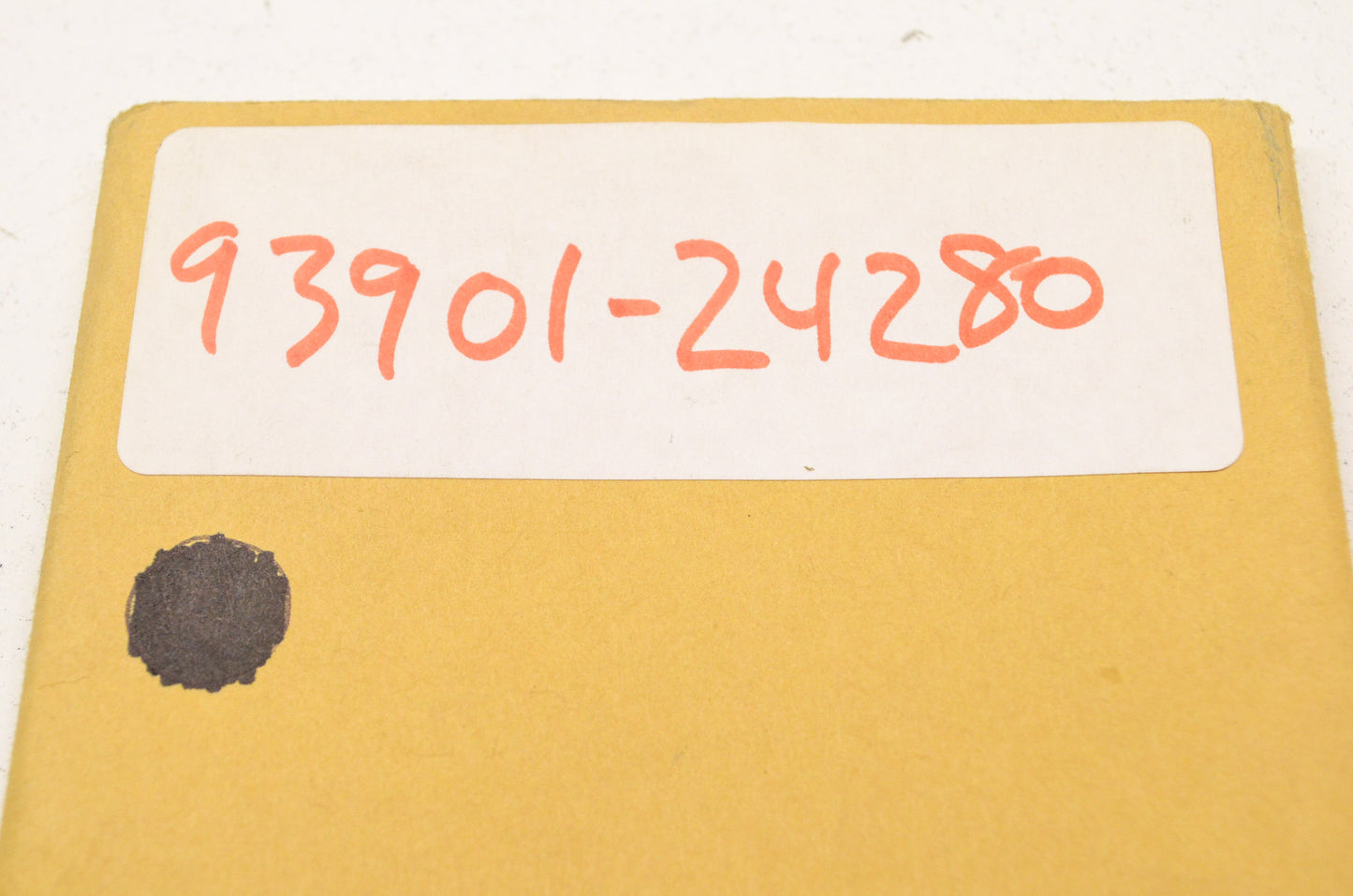 OEM Honda 93901-24280 Tap Screw (4X10) NOS