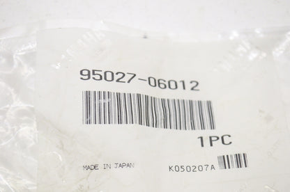 New OEM Yamaha 95027-06012-00 95027-06012-00 Bolt NOS