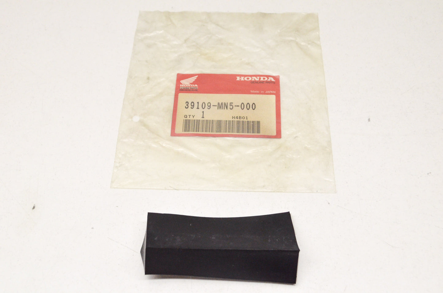 Radio Cassette Rubber NOS