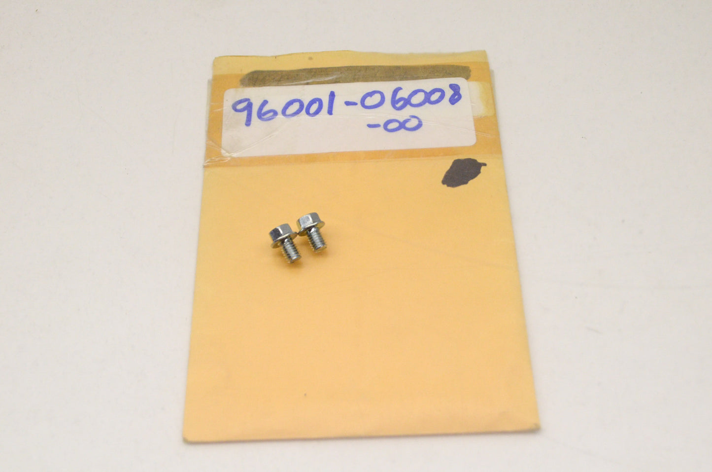 OEM Honda 96001-06008-00 Flange Bolt (6X8) Qty 2 NOS