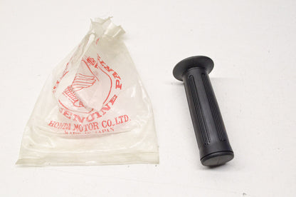 OEM Honda 53166-GC8-000 Left Handle Grip NOS