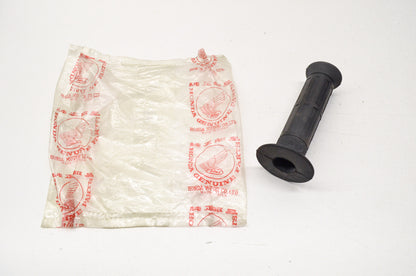 OEM Honda 53166-ME8-000 Left Handle Grip NOS