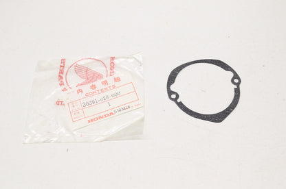 OEM Honda 30391-028-000 Point Cover Gasket NOS