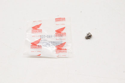 OEM Honda 90110-HA0-000 Washer Screw (6X10) NOS