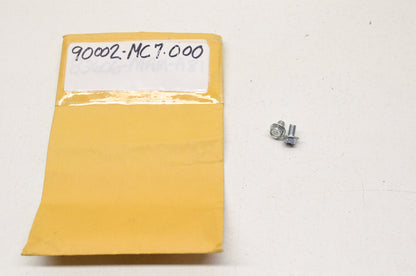 OEM Honda 90002-MC7-000 Flange Bolt (5X8) Qty 2 NOS