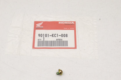 OEM Honda 90101-KC1-008 Flange Screw 4x6 NOS