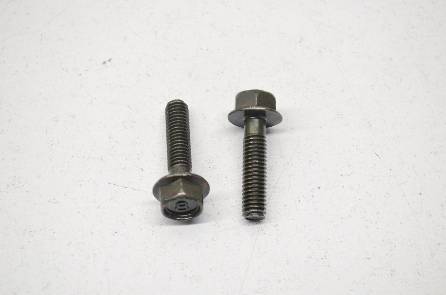 OEM Yamaha 95817-06025-00 Flange Bolt Qty 2 NOS