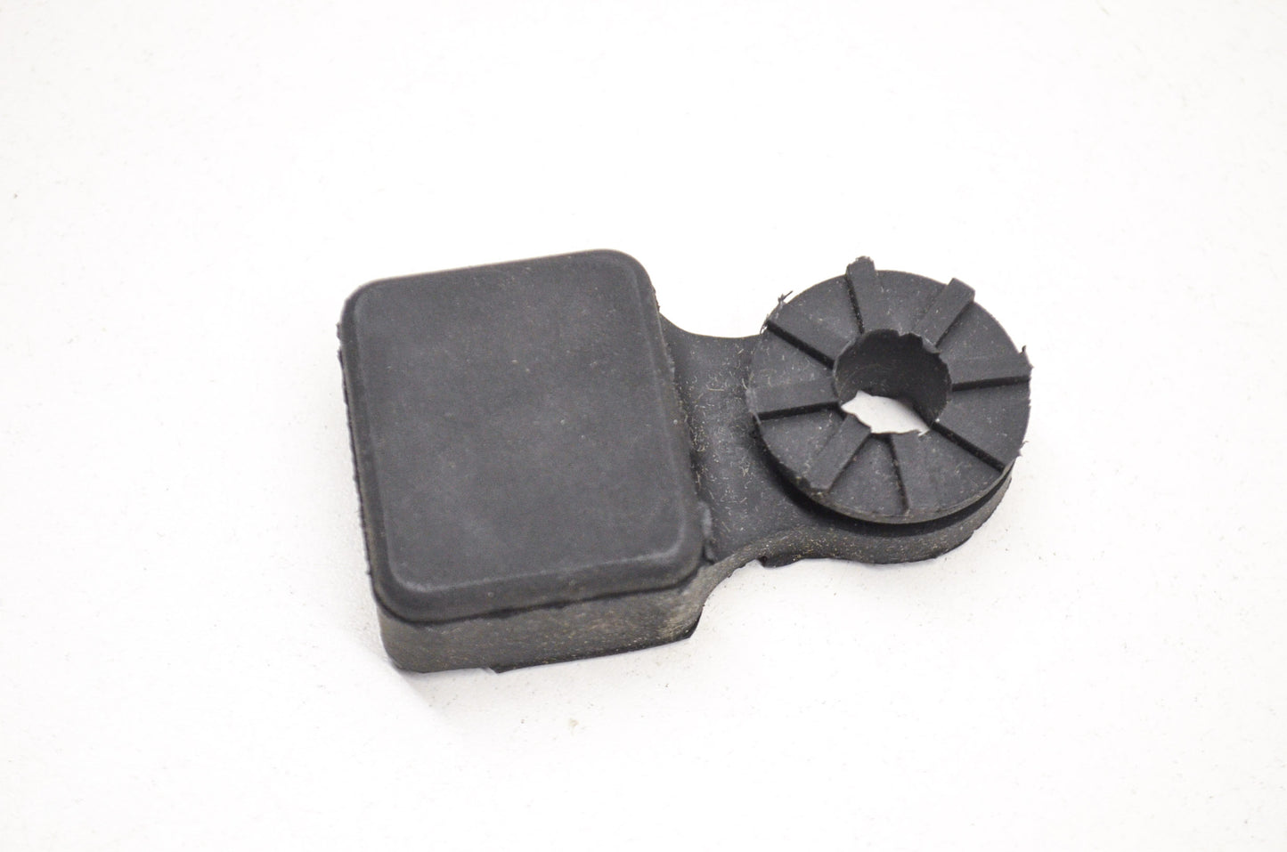 OEM Honda 17613-329-020 Rear Fuel Tank Rubber NOS
