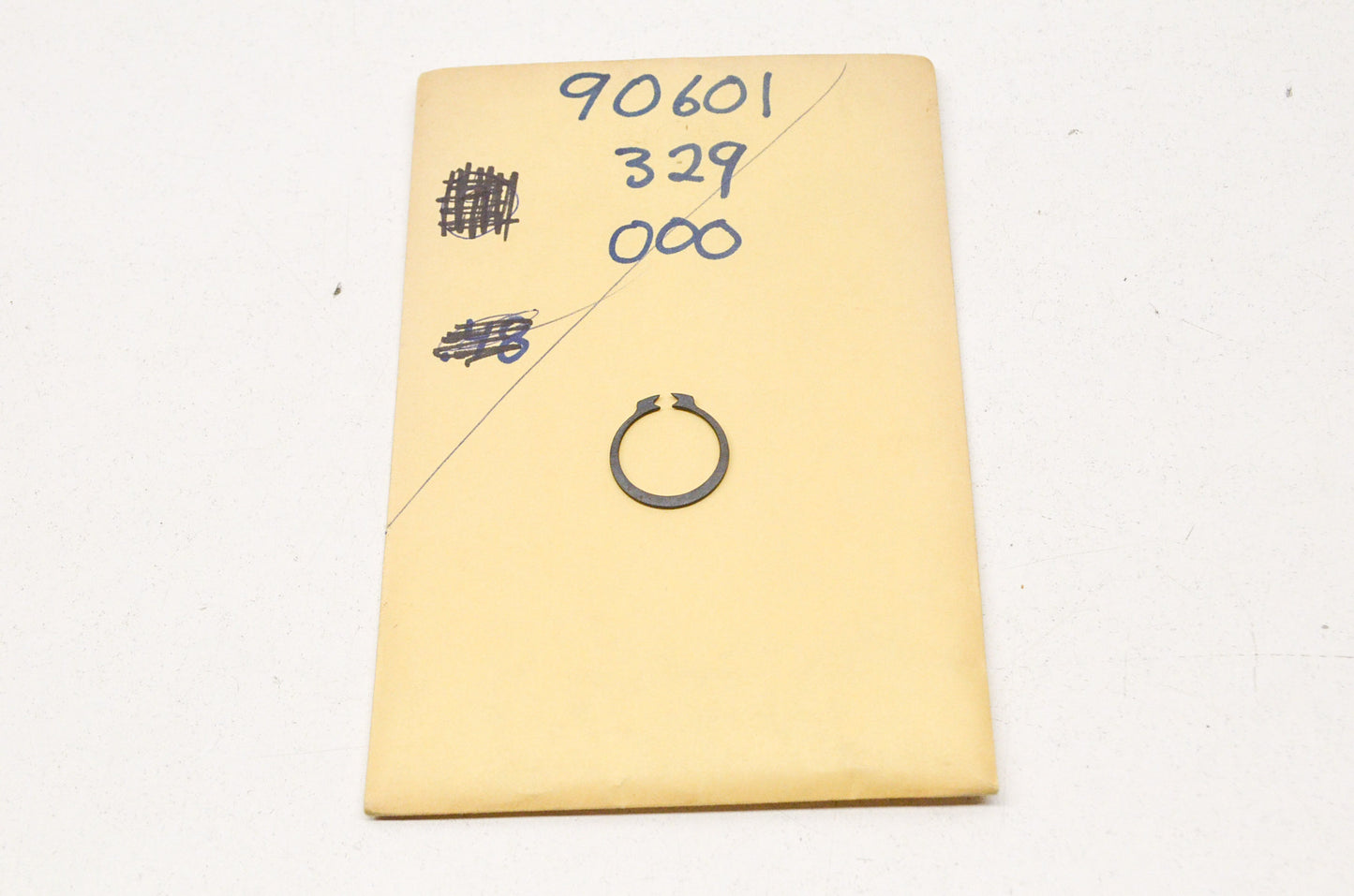 OEM Honda 90601-329-000 Circlip (22mm) NOS