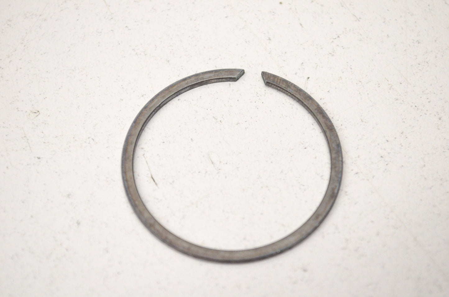 OEM Honda 90602-371-000 Circlip (40mm) NOS
