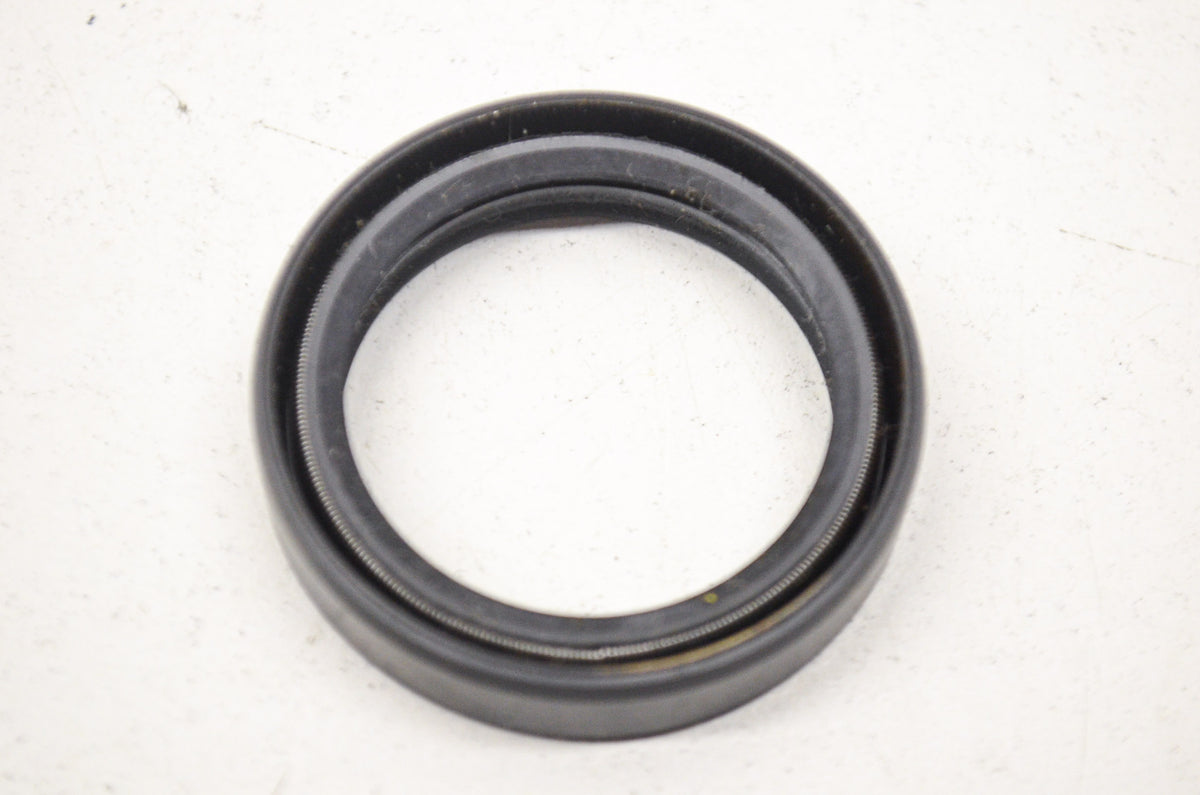 OEM Honda 90755-268-000 Oil Seal 33X46X10 NOS