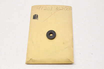 OEM Honda 91203-362-005 Oil Seal 8X25X6 NOS