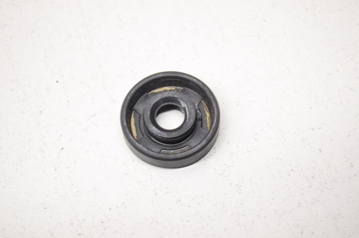 OEM Honda 91203-362-005 Oil Seal 8X25X6 NOS