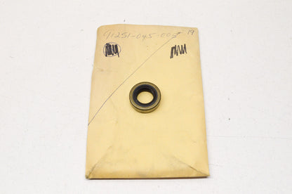 OEM Honda 91251-045-005 Oil Seal 18X32X8 NOS