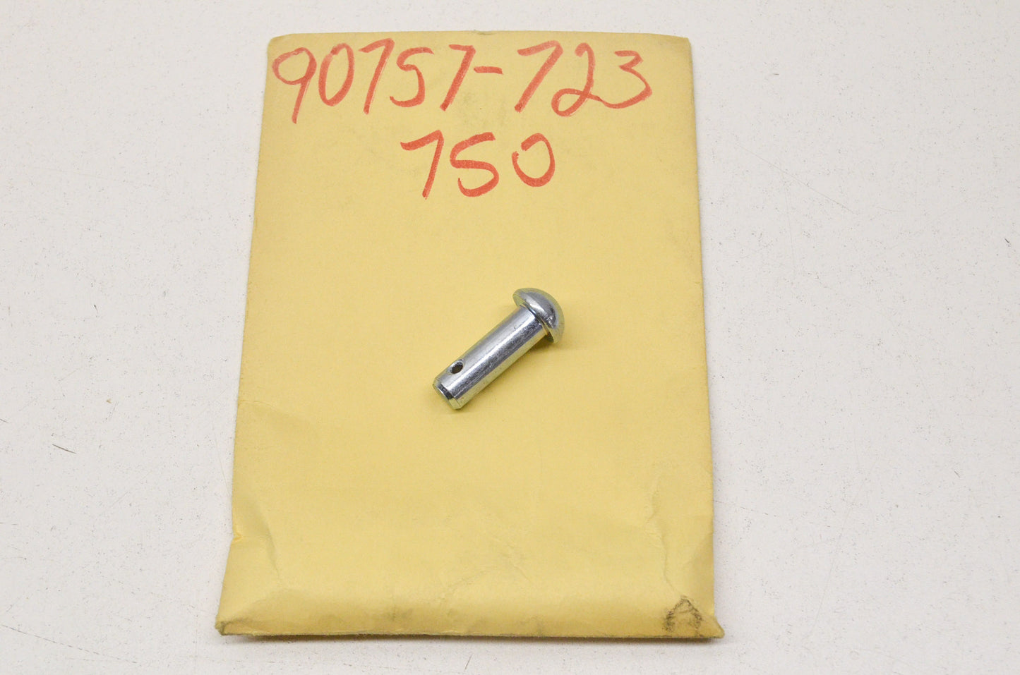 OEM Honda 90757-723-750 Pin 10X30 NOS