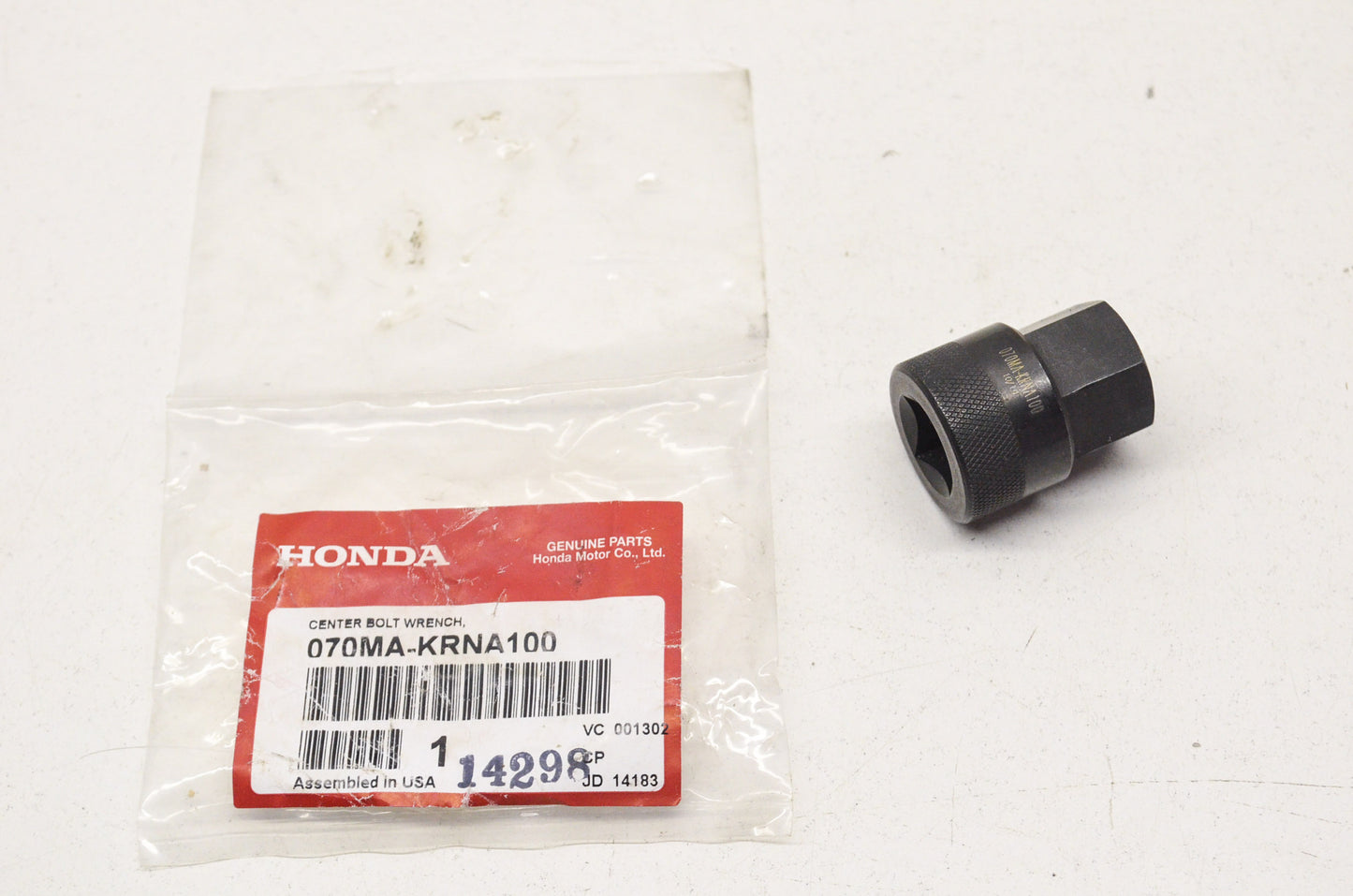 New OEM Honda 070MA-KRNA100 Center Bolt Wrench NOS
