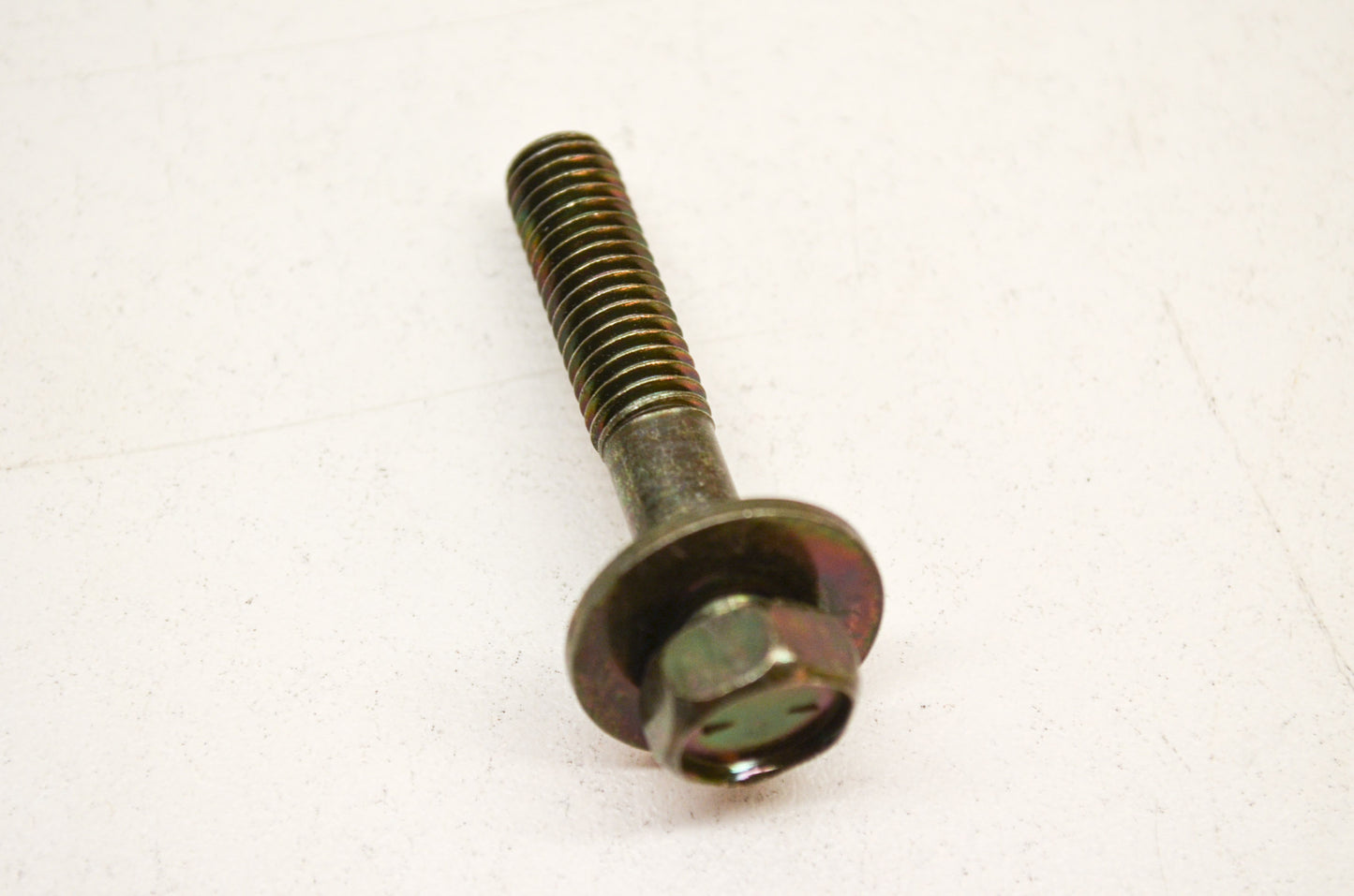 OEM Yamaha 90119-08062-00 Bolt w/ Washer NOS