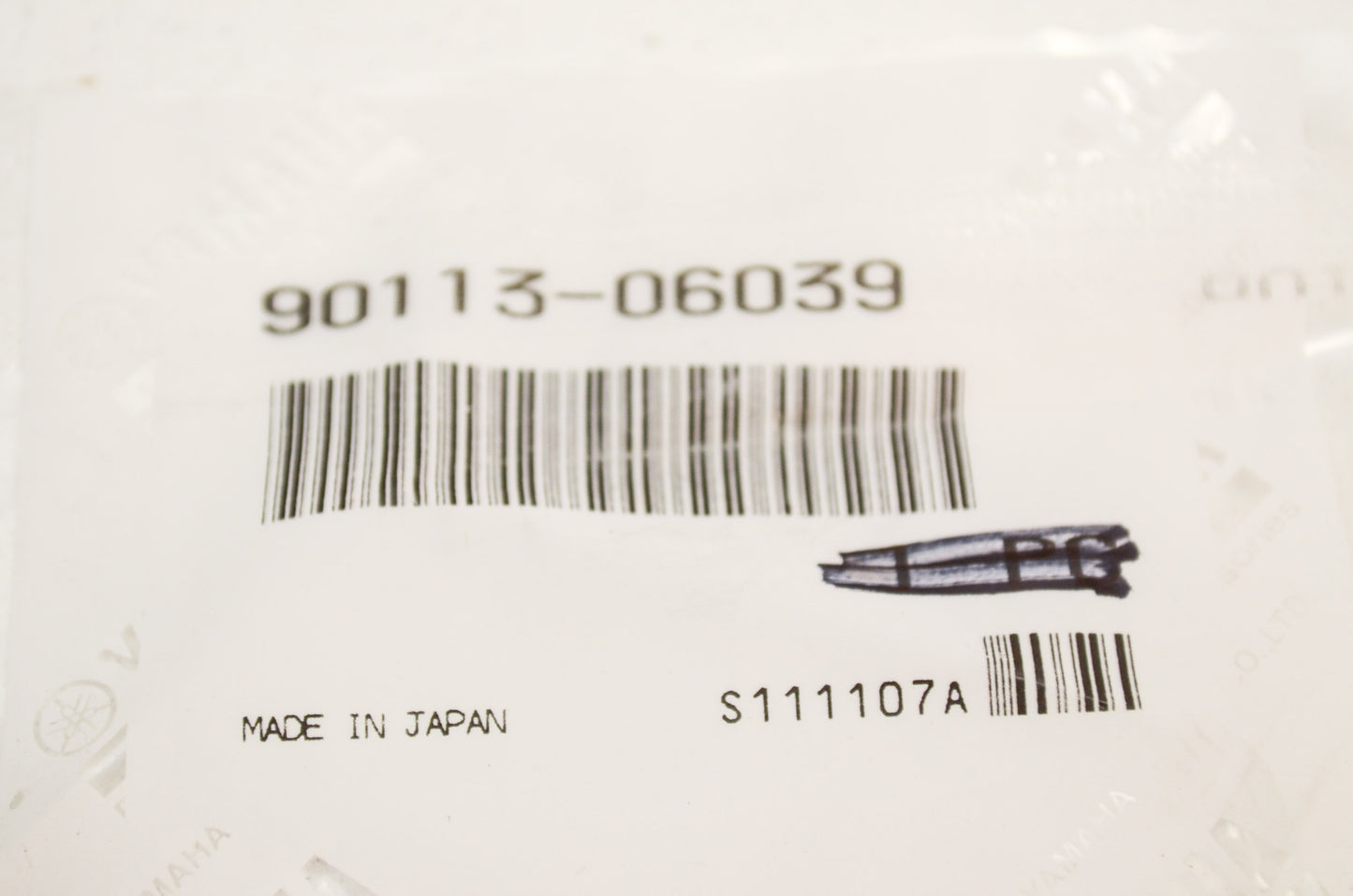 OEM Yamaha 90113-06039-00 Bolt Set Qty 2 NOS