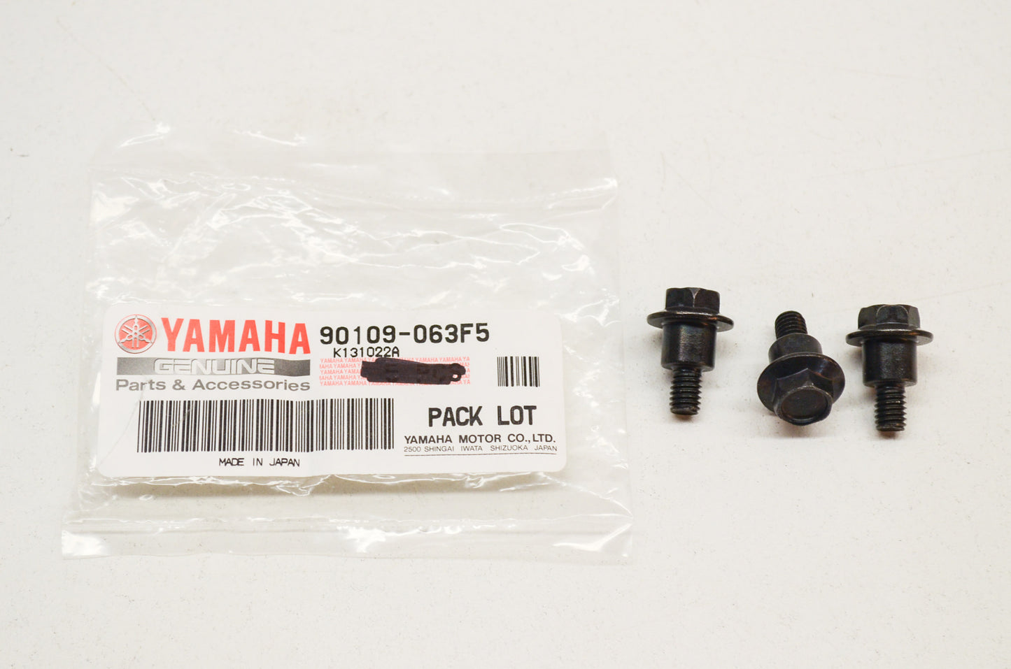 OEM Yamaha 90109-063F5-00 Bolt Qty 3 NOS