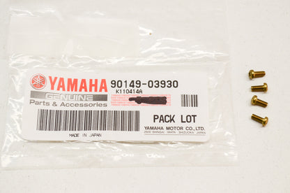 New OEM Yamaha Screw Qty 4 NOS