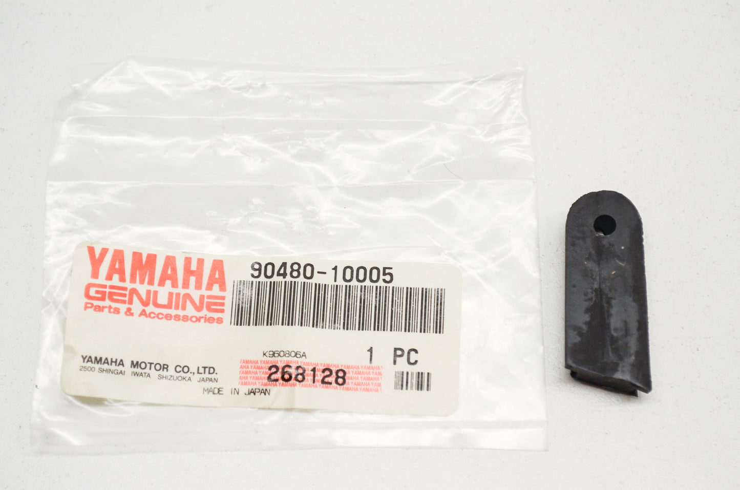OEM Yamaha 90480-10005-00 Grommet NOS