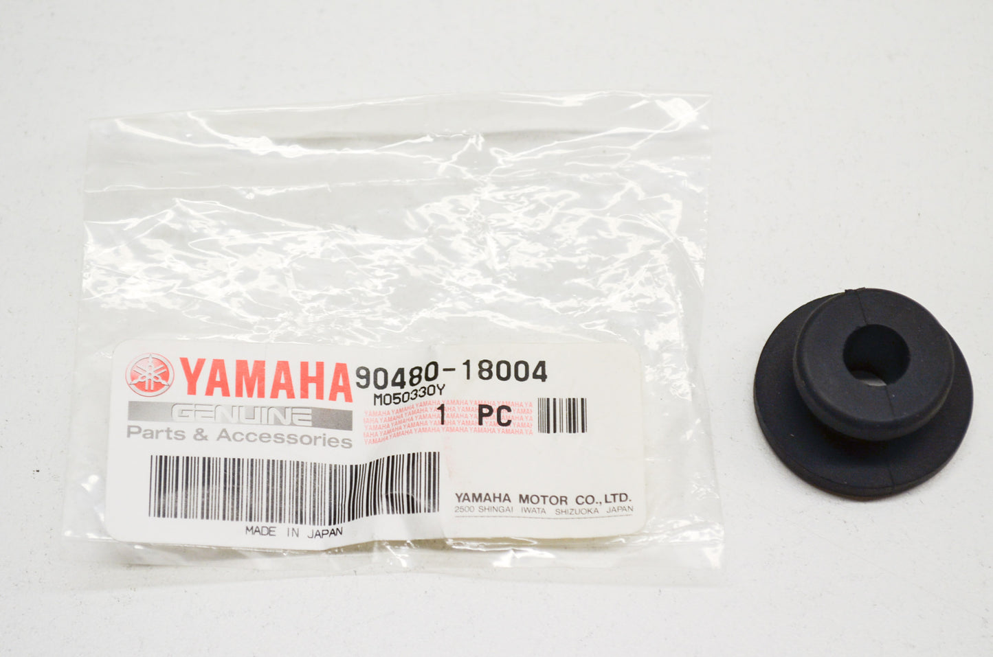 OEM Yamaha 90480-18004-00 Grommet NOS
