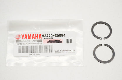 OEM Yamaha 93440-25084-00 Outer Circlip Qty 2 NOS
