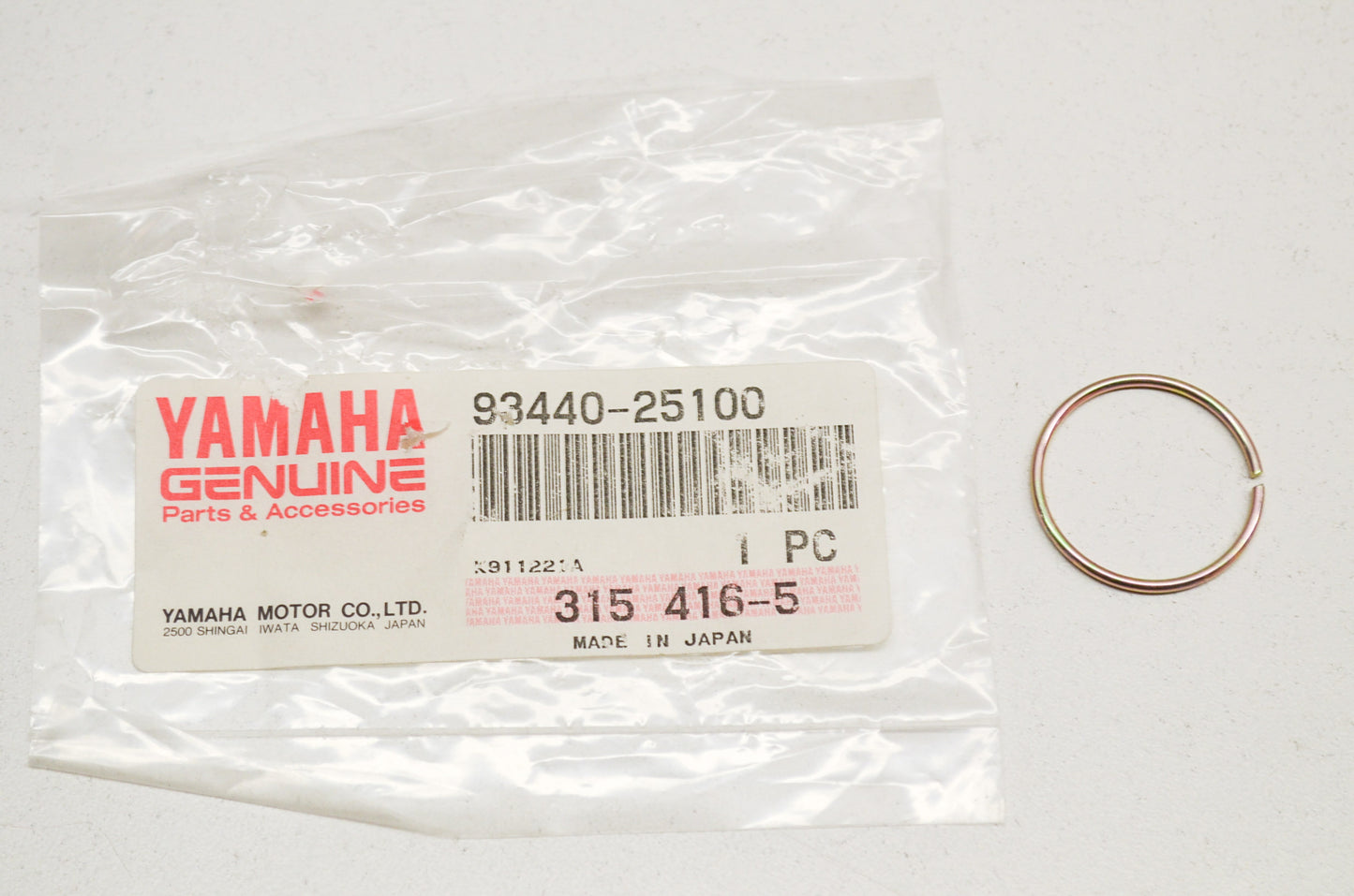 OEM Yamaha 93440-25100-00 Outer Circlip NOS