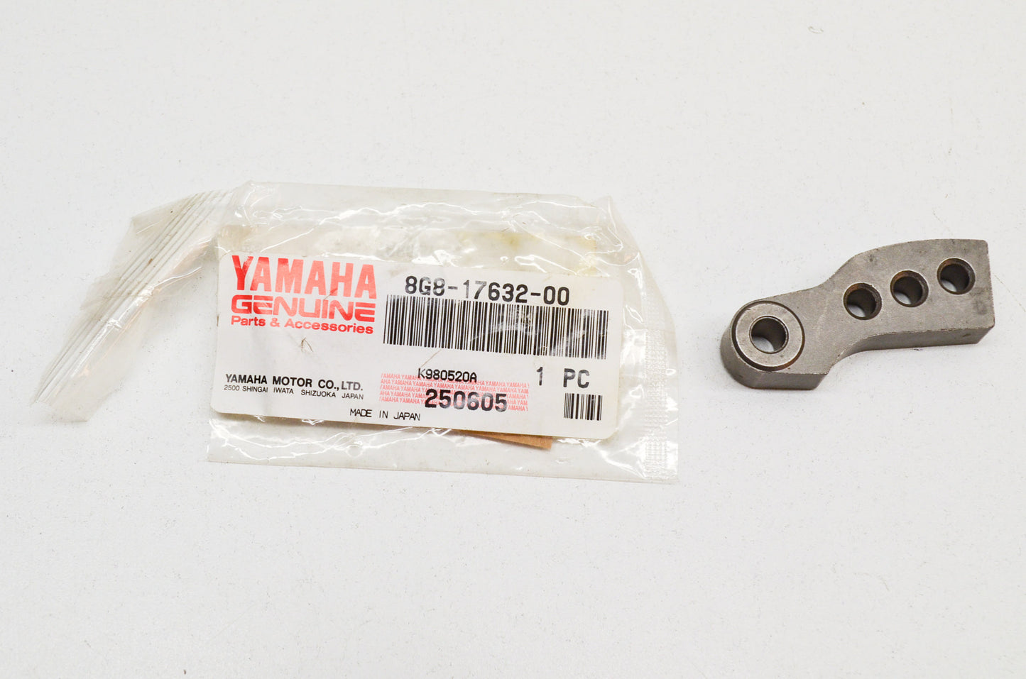 OEM Yamaha 8G8-17632-00-00 Clutch Weight NOS