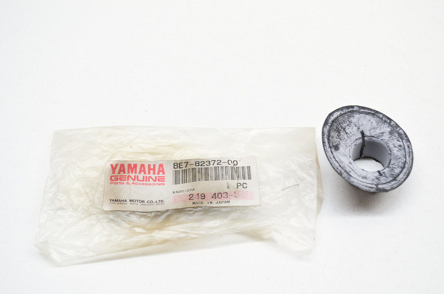 OEM Yamaha 8E7-82372-00-00 Plug Cap Seal NOS