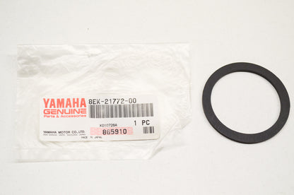 OEM Yamaha 8EK-21772-00-00 Cap Gasket NOS