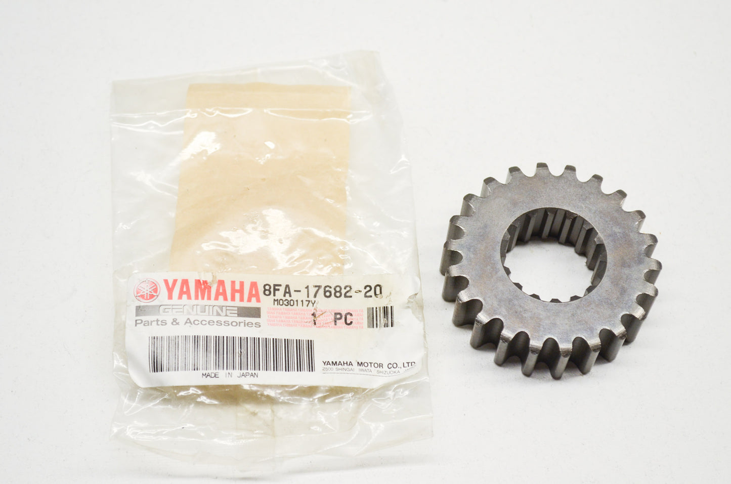OEM Yamaha 8FA-17682-20-00 Driven Sprocket NOS
