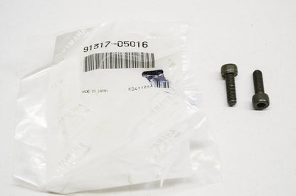 OEM Yamaha 91317-05016-00 Socket Bolt Qty 2 NOS