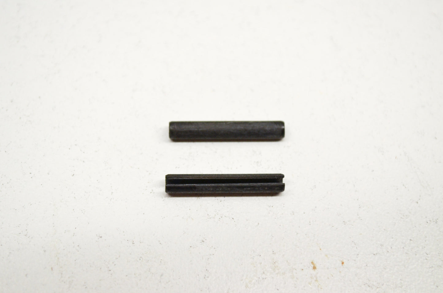 OEM Yamaha 91609-25032-00 Spring Pin Qty 2 NOS