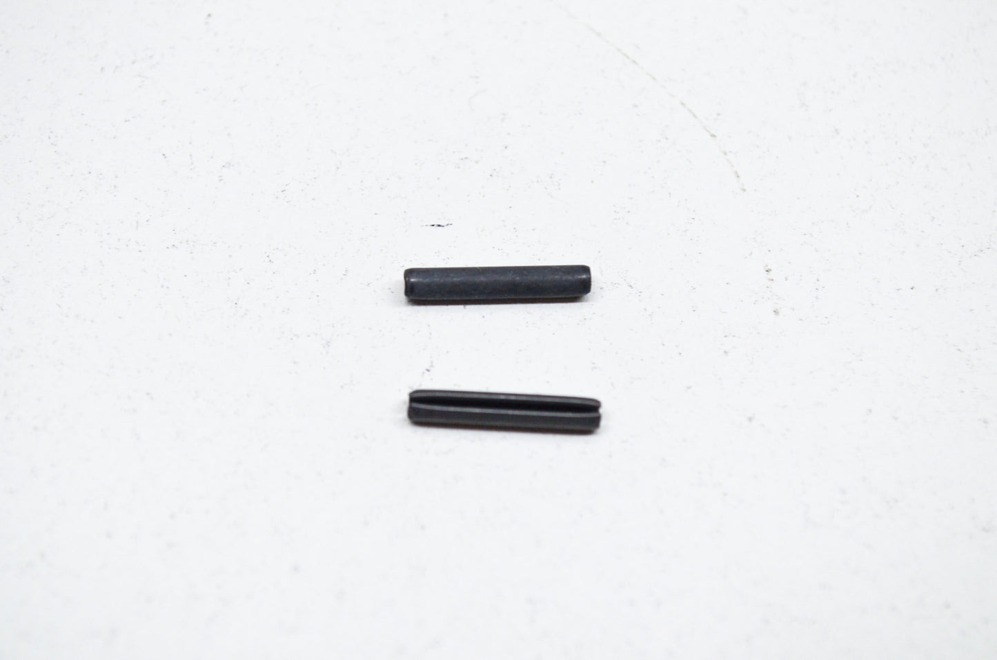 OEM Yamaha 91609-25016-00 Spring Pin Qty 2 NOS