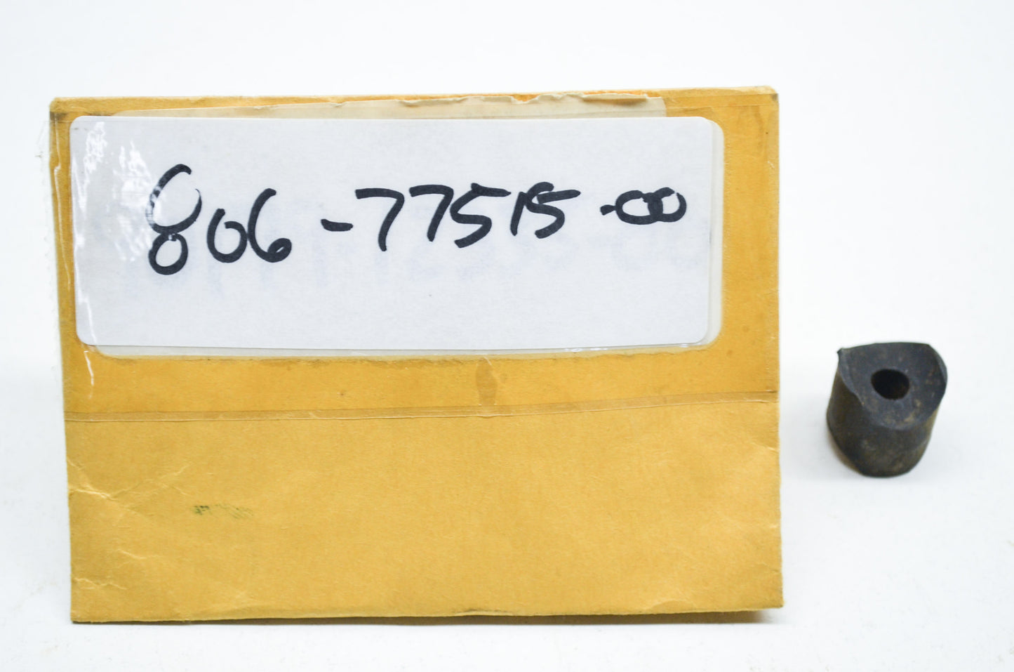 OEM Yamaha 806-77515-00-00 Rubber Bushing 1 NOS