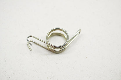 OEM Yamaha 90508-09673-00 Torsion Spring NOS