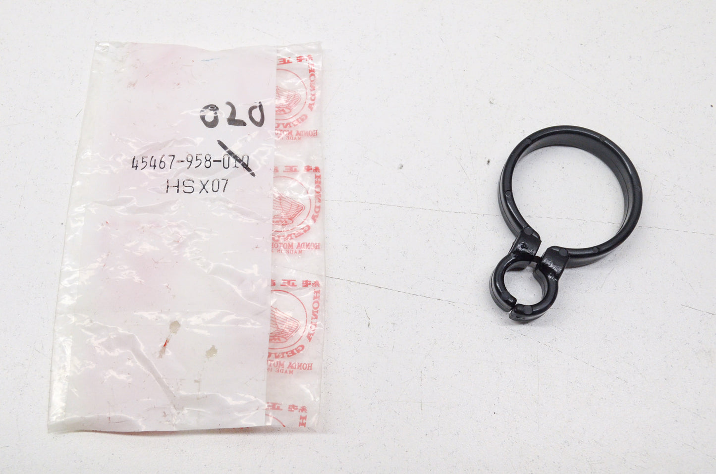 OEM Honda 45467-958-010 Brake Cable Guide NOS