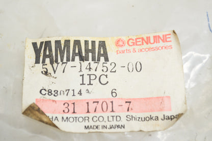 OEM Yamaha 5V7-14752-00-00 Outlet Pipe NOS